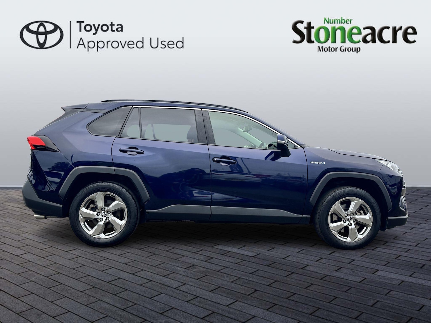 Used Toyota RAV4 for sale - 76702445: Photo 2