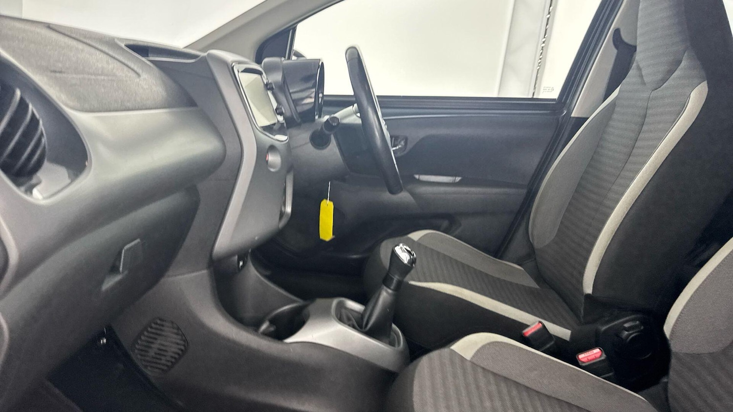 Used Toyota AYGO 2019 for sale - 77709898: Photo 16