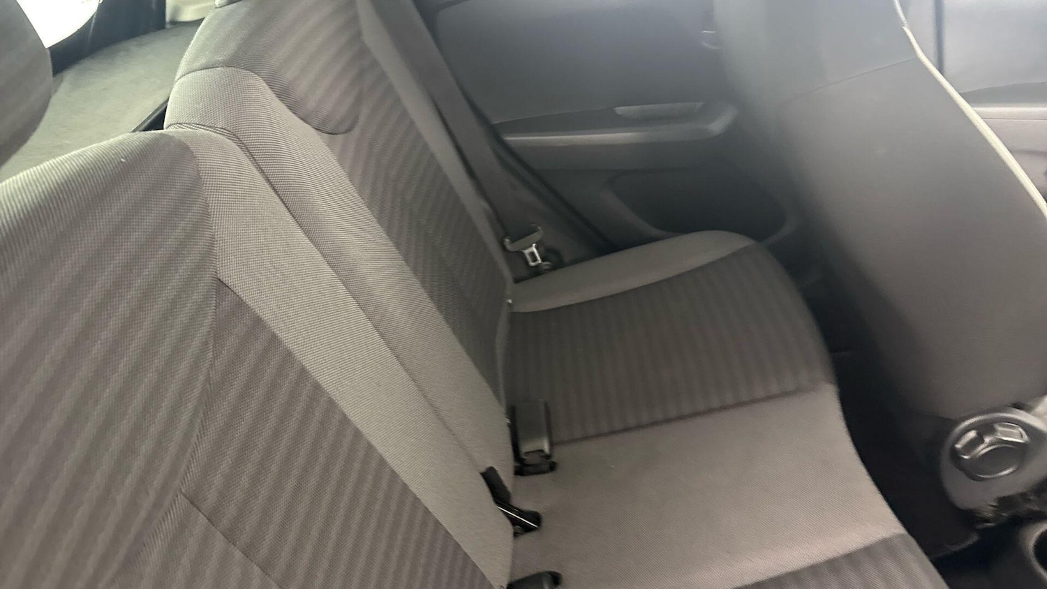 Used Toyota AYGO 2019 for sale - 77709898: Photo 18