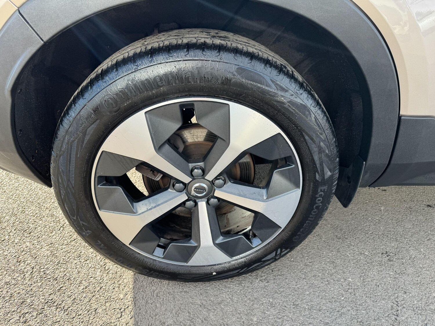 Used Volvo XC40 for sale - 77853270: Photo 9