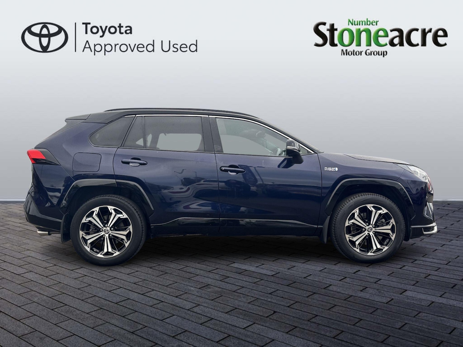 Used Toyota RAV4 2022 for sale - 76701534: Photo 2