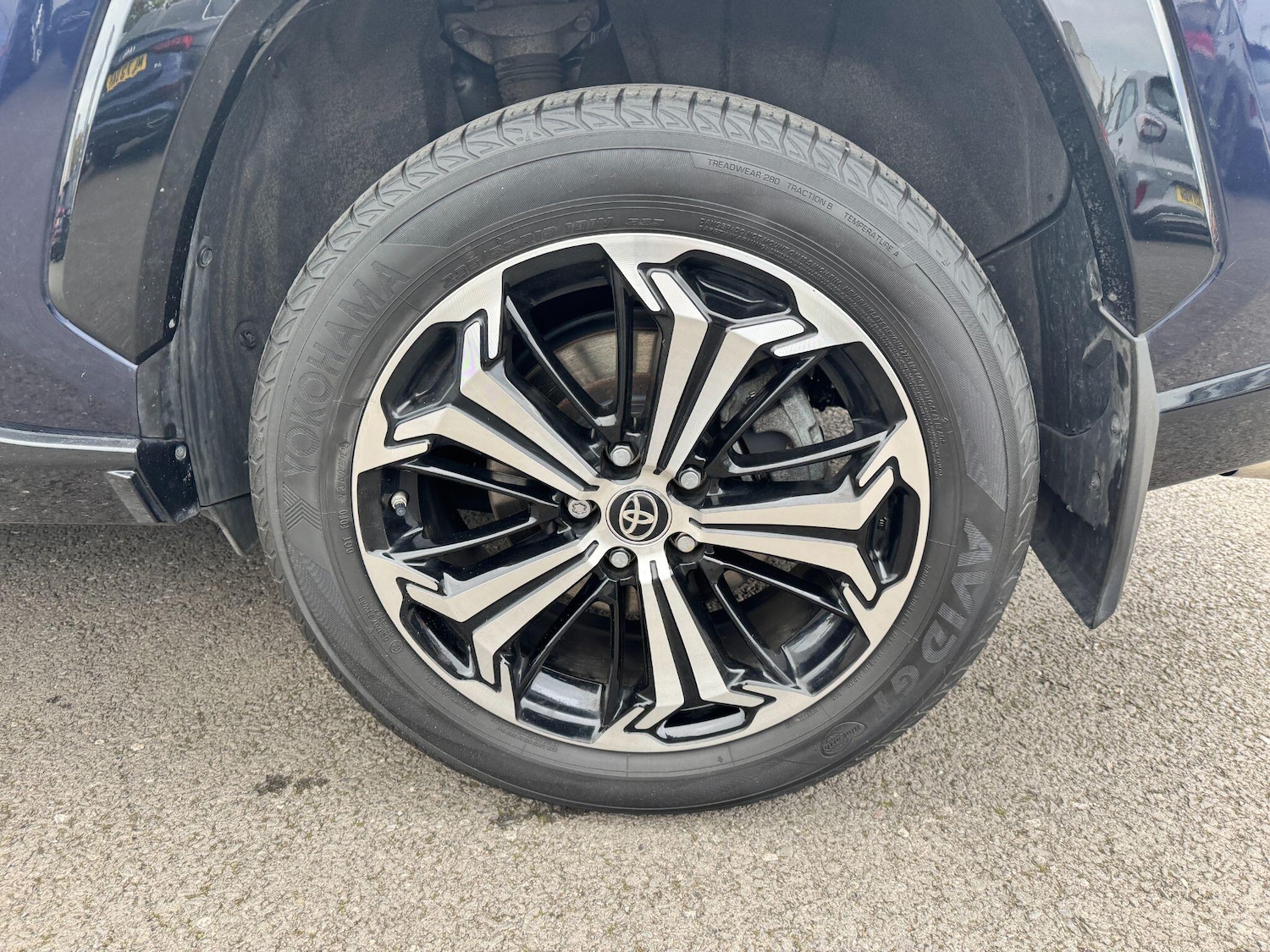 Used Toyota RAV4 2022 for sale - 76701534: Photo 9