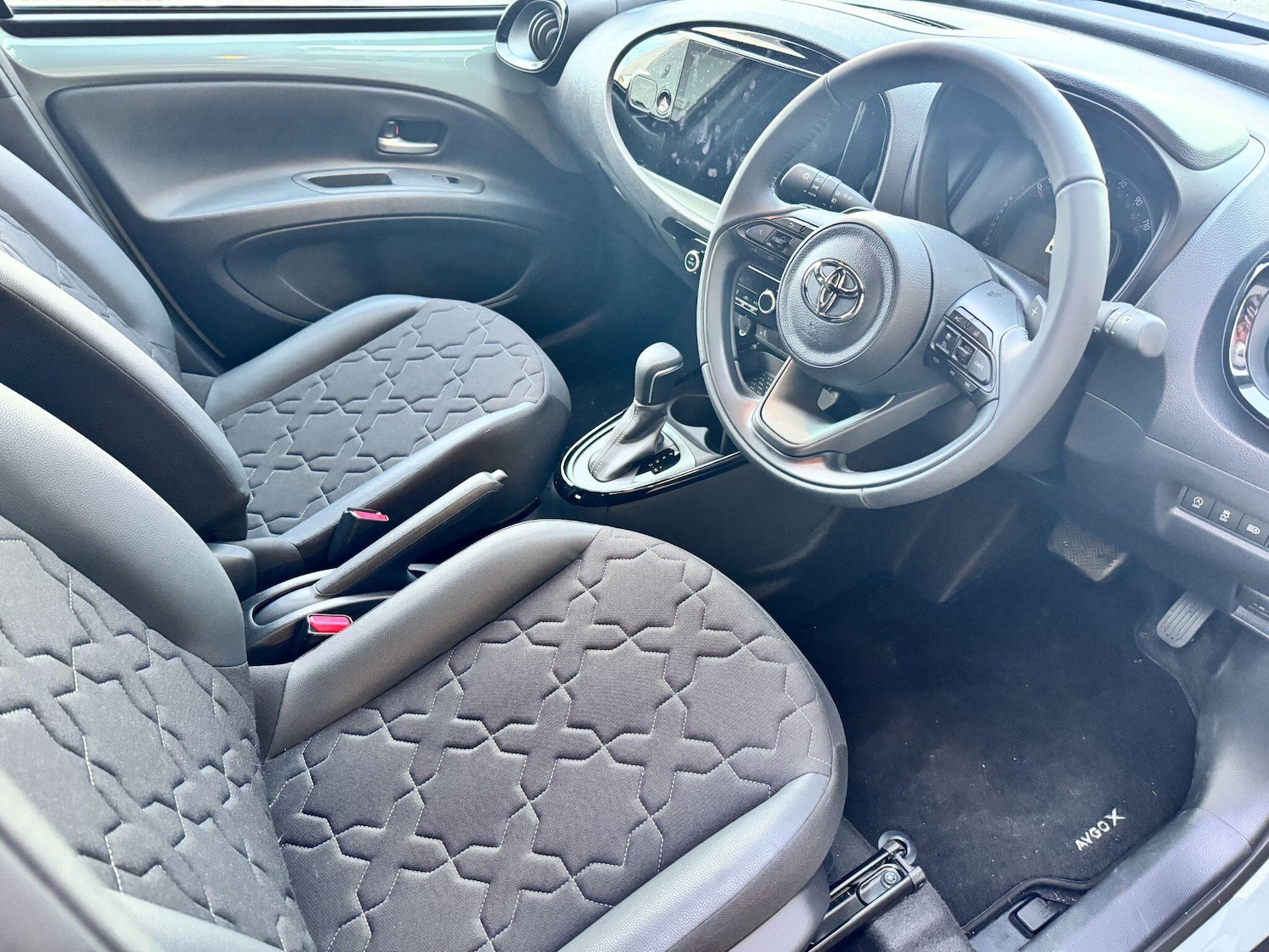 Used Toyota Aygo X 2024 for sale - 77709487: Photo 11