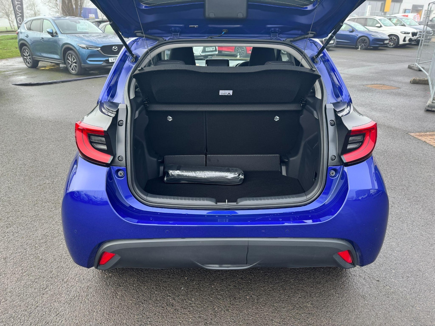 Used Toyota Yaris for sale - 77723332: Photo 10