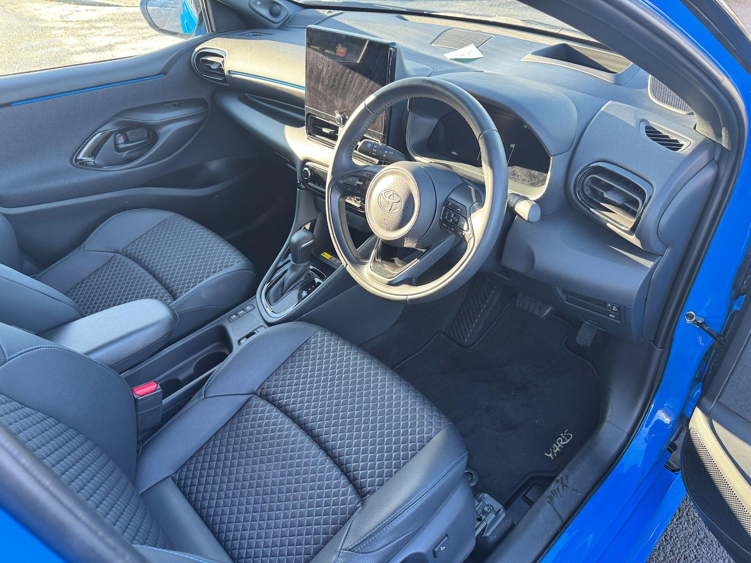 Used Toyota Yaris for sale - 77305476: Photo 11