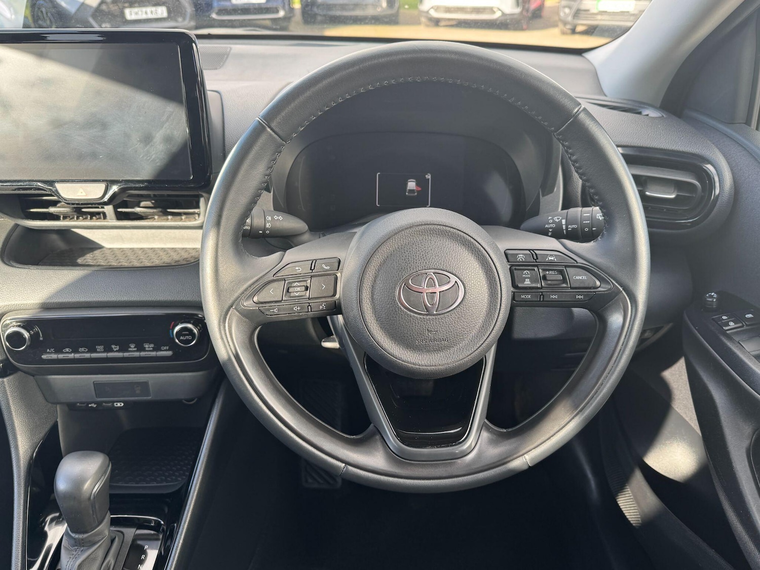 Used Toyota Yaris for sale - 77823661: Photo 17