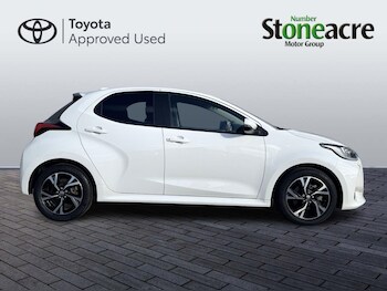 Used Toyota Yaris 2024 for sale - 77823661: Photo