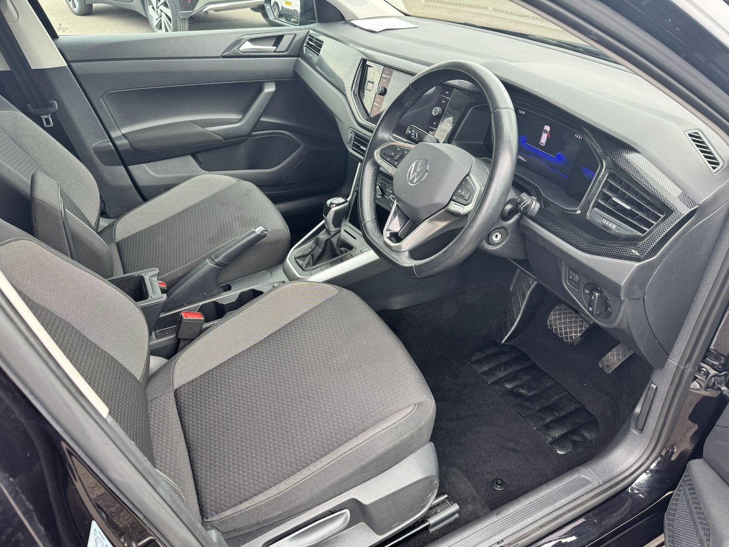 Used Volkswagen Polo 2023 for sale - 76398946: Photo 11