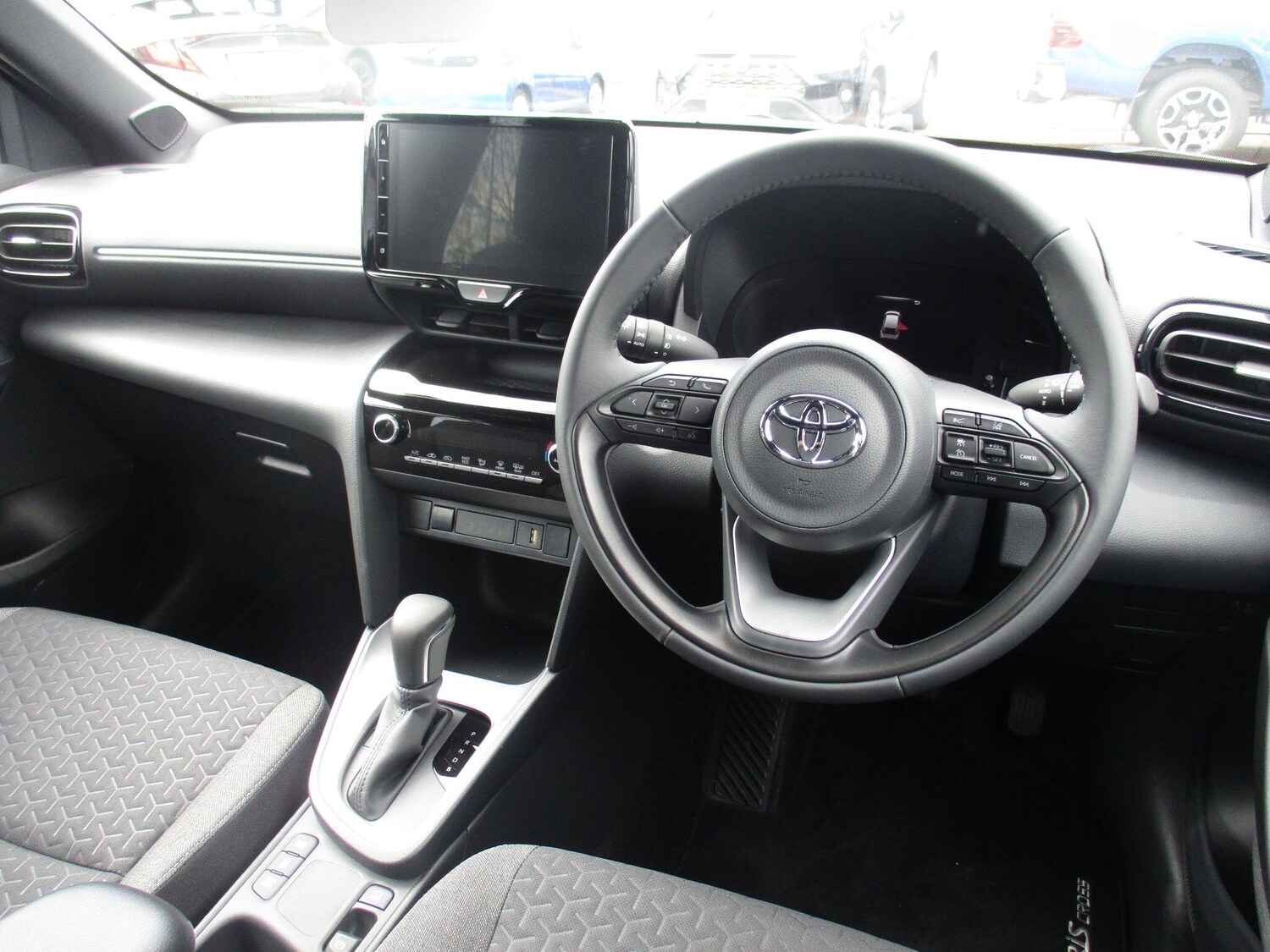 Used Toyota Yaris Cross 2023 for sale - 77852857: Photo 16