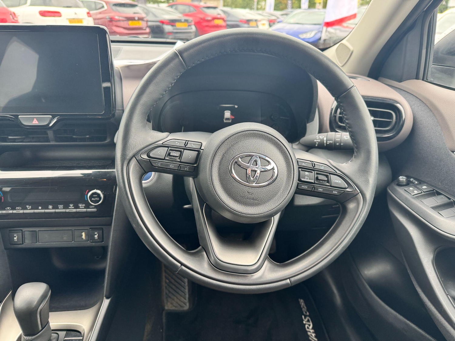 Used Toyota Yaris Cross 2024 for sale - 76084813: Photo 19