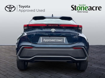Used Toyota C-HR 2024 for sale - 79212521: Photo