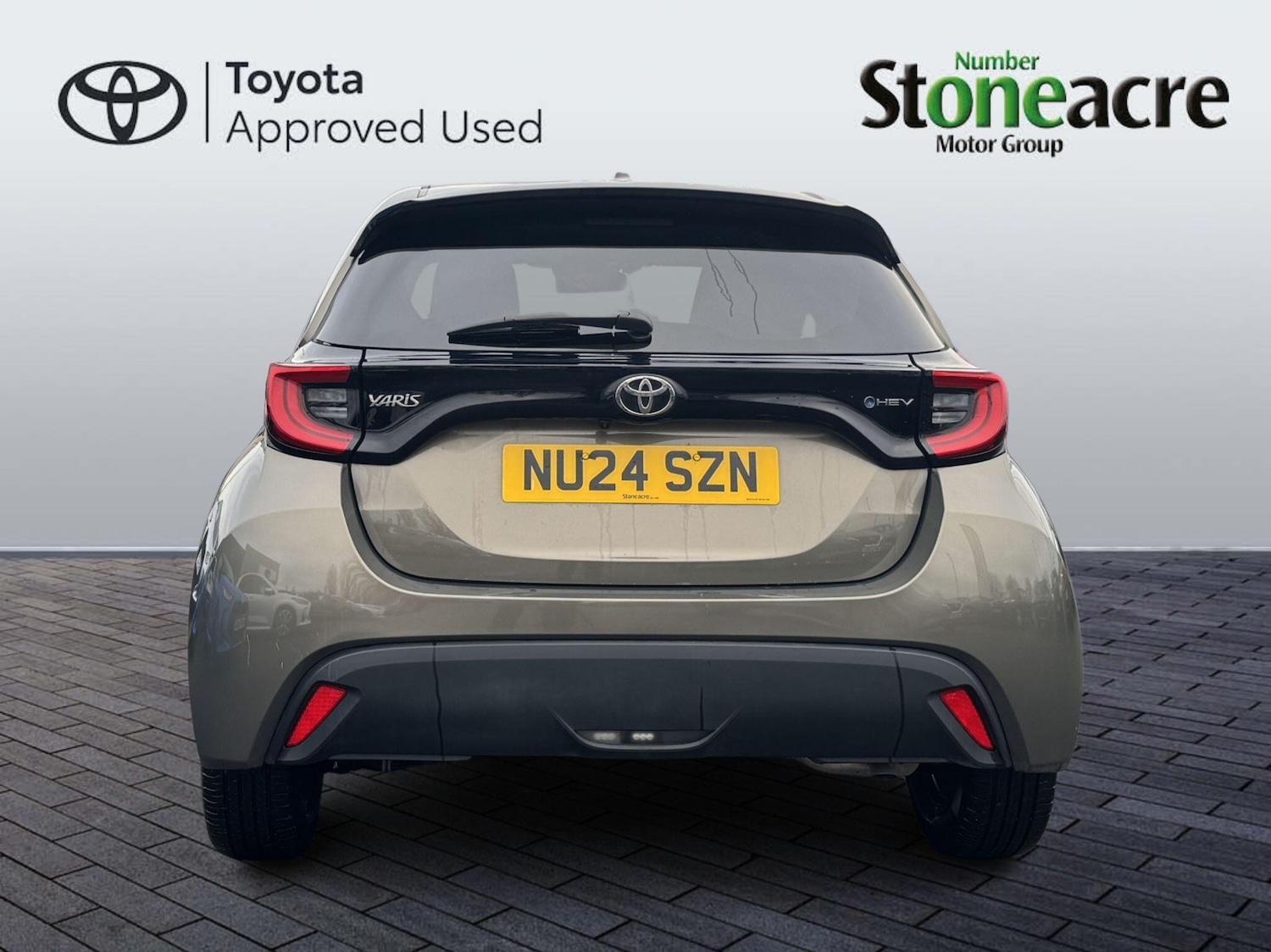 Used Toyota Yaris 2024 for sale - 77710456: Photo 4