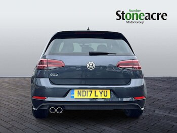 Used Volkswagen Golf 2017 for sale - 78854144: Photo