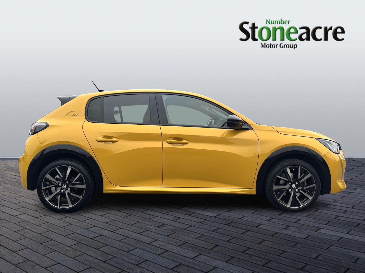 Used Peugeot 208 2023 for sale - 76855868: Photo 2