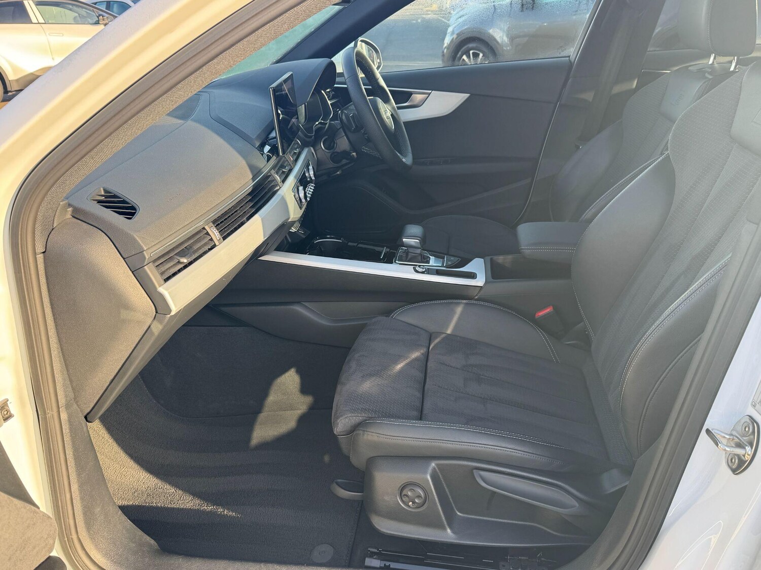 Used Audi A4 2023 for sale - 77940257: Photo 14