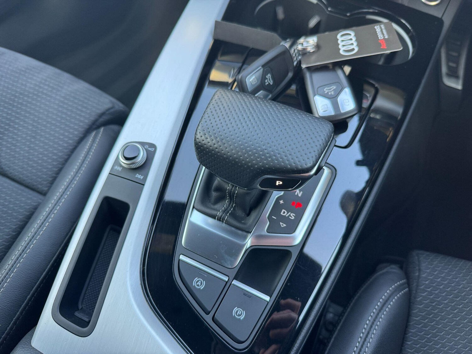 Used Audi A4 2023 for sale - 77940257: Photo 20