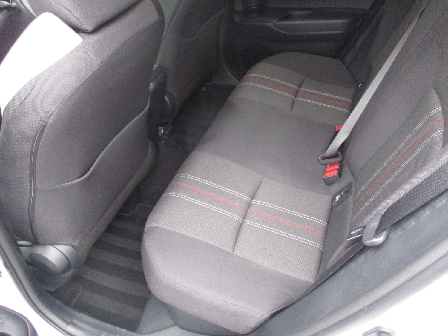 Used Toyota C-HR 2023 for sale - 76326325: Photo 15