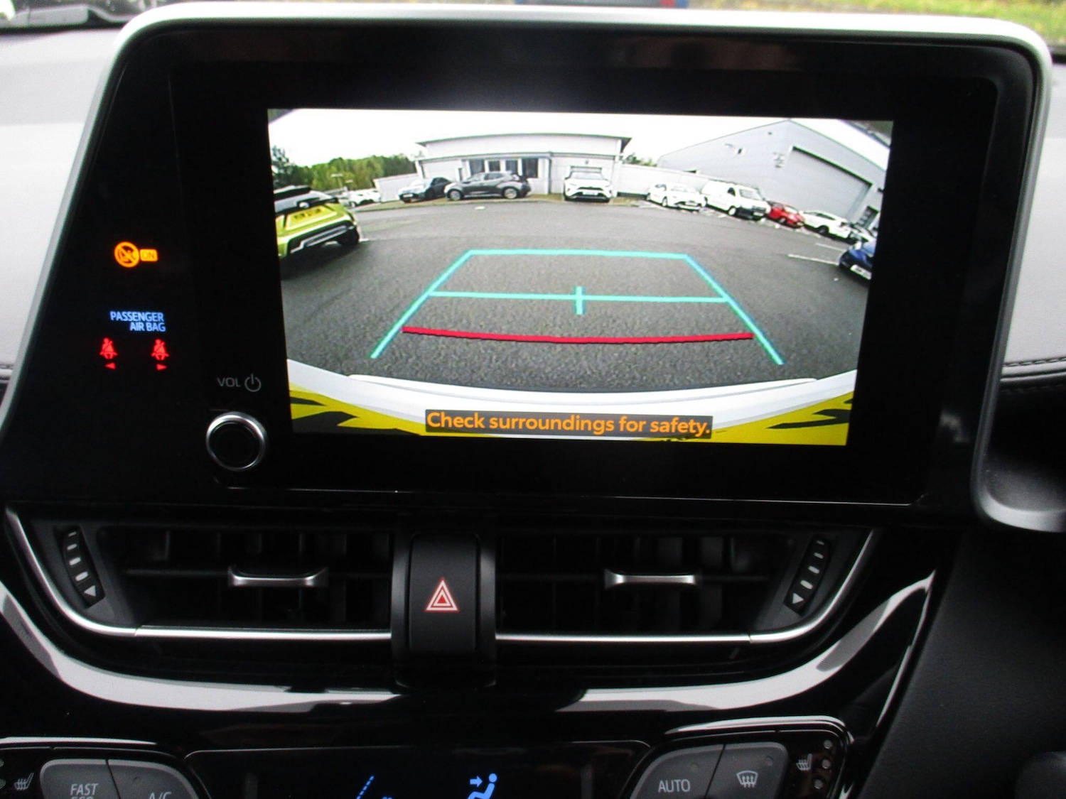 Used Toyota C-HR 2023 for sale - 76326325: Photo 21