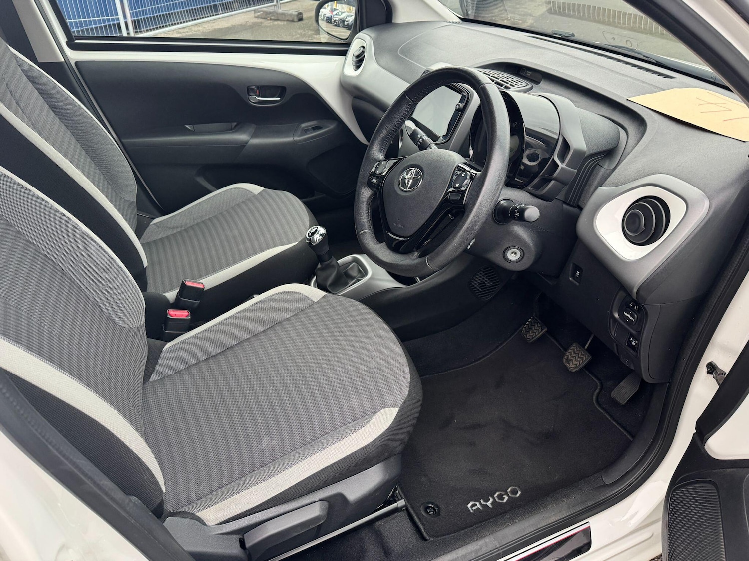 Used Toyota AYGO 2019 for sale - 77440360: Photo 11