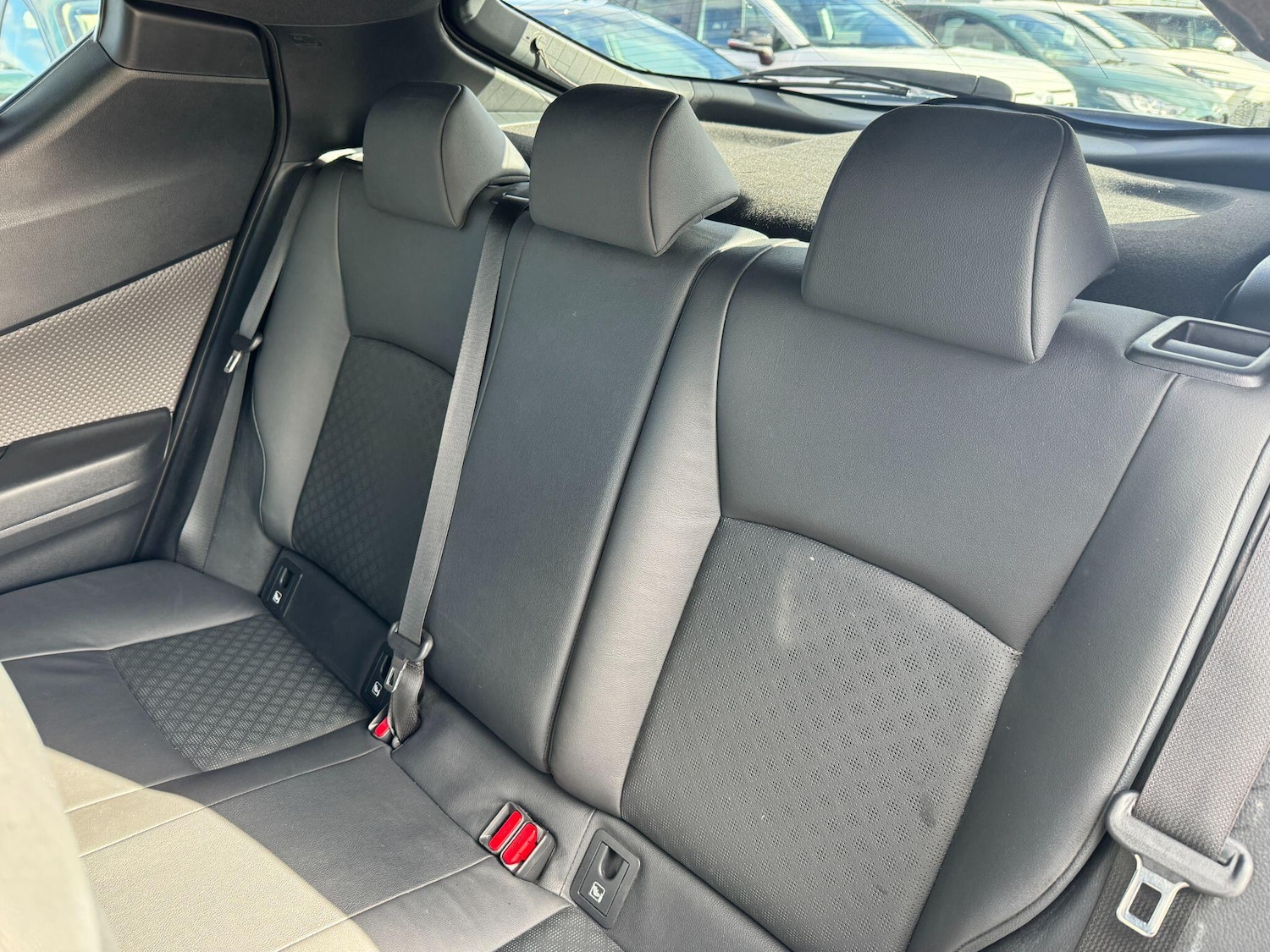 Used Toyota C-HR 2022 for sale - 78034134: Photo 13