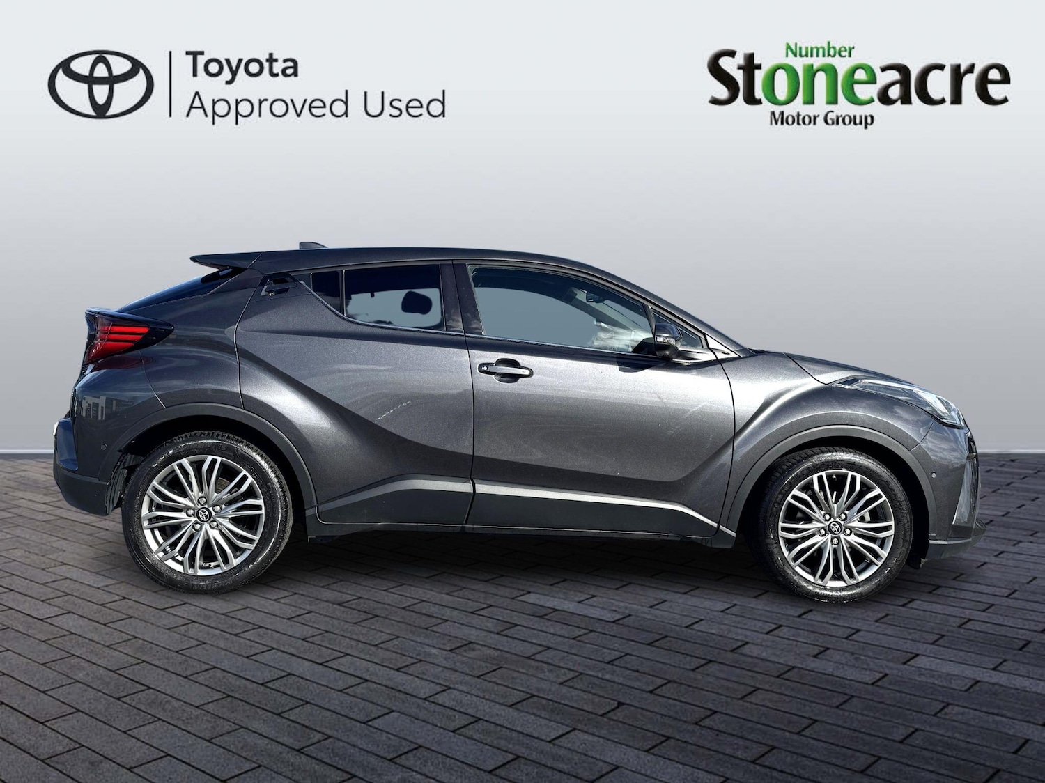 Used Toyota C-HR 2022 for sale - 78034134: Photo 2