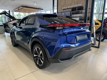 Used Toyota C-HR 2026 for sale - 78752531: Photo
