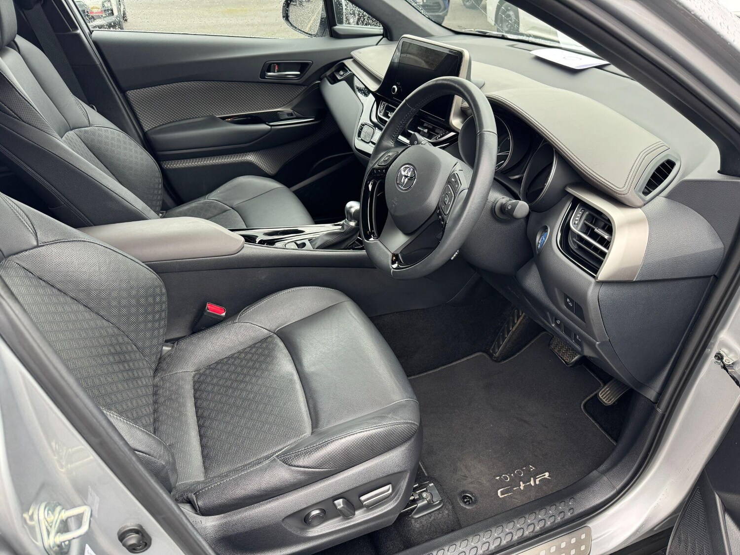 Used Toyota C-HR 2023 for sale - 78047093: Photo 11