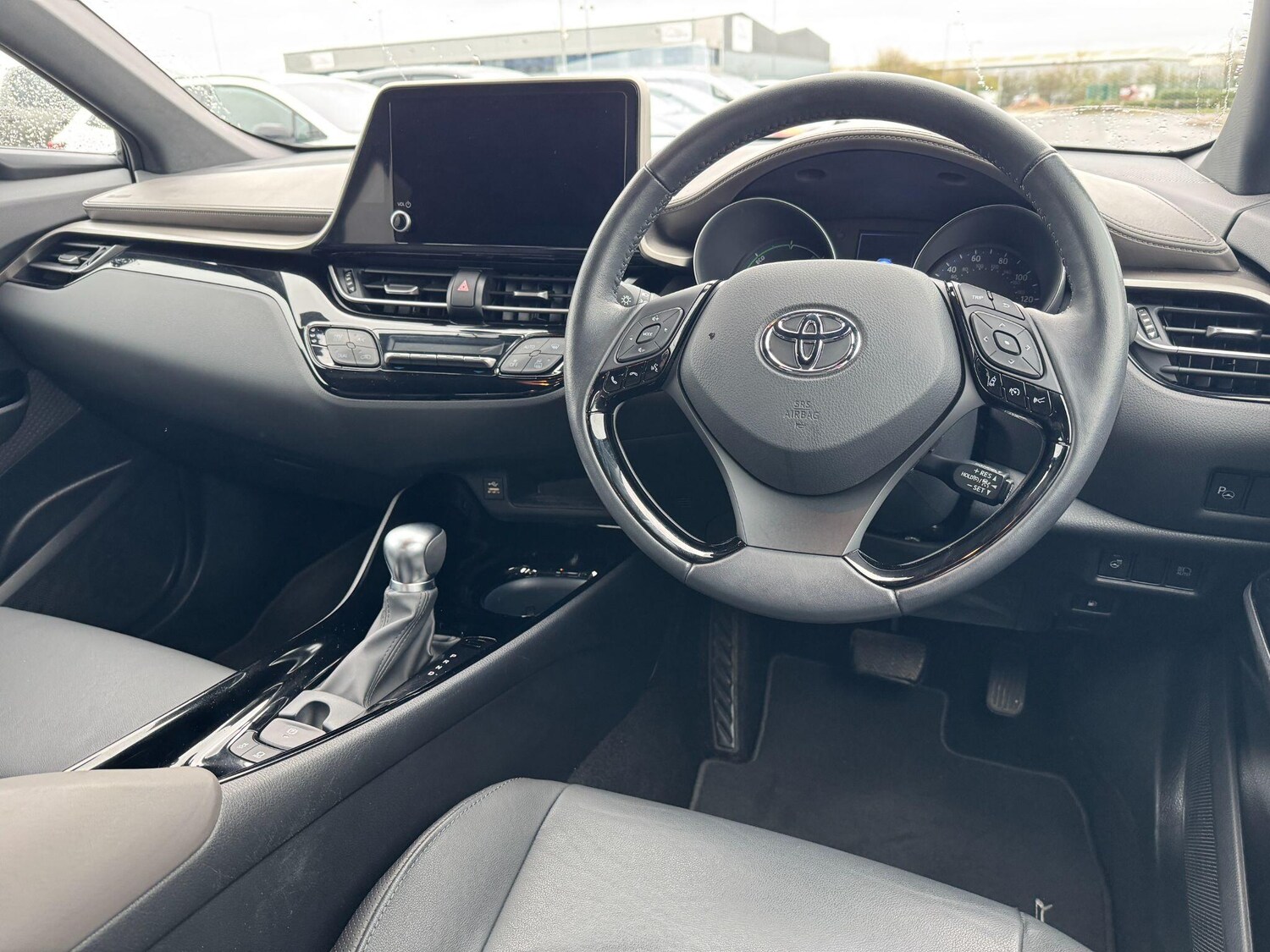 Used Toyota C-HR 2023 for sale - 78047093: Photo 16