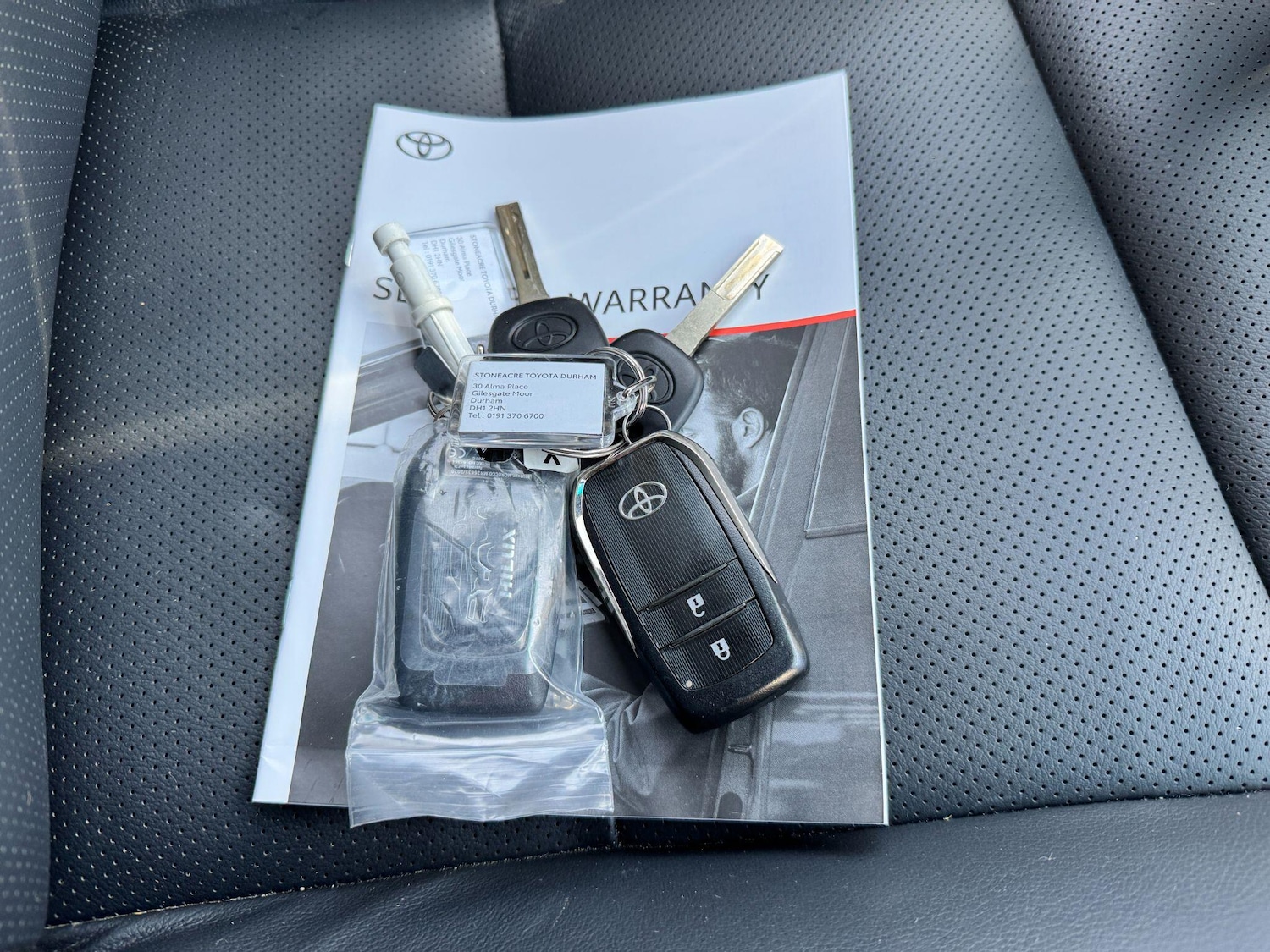 Used Toyota Hilux 2023 for sale - 76926529: Photo 20