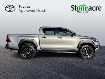 Used Toyota Hilux 2023 for sale - 76926529: Photo