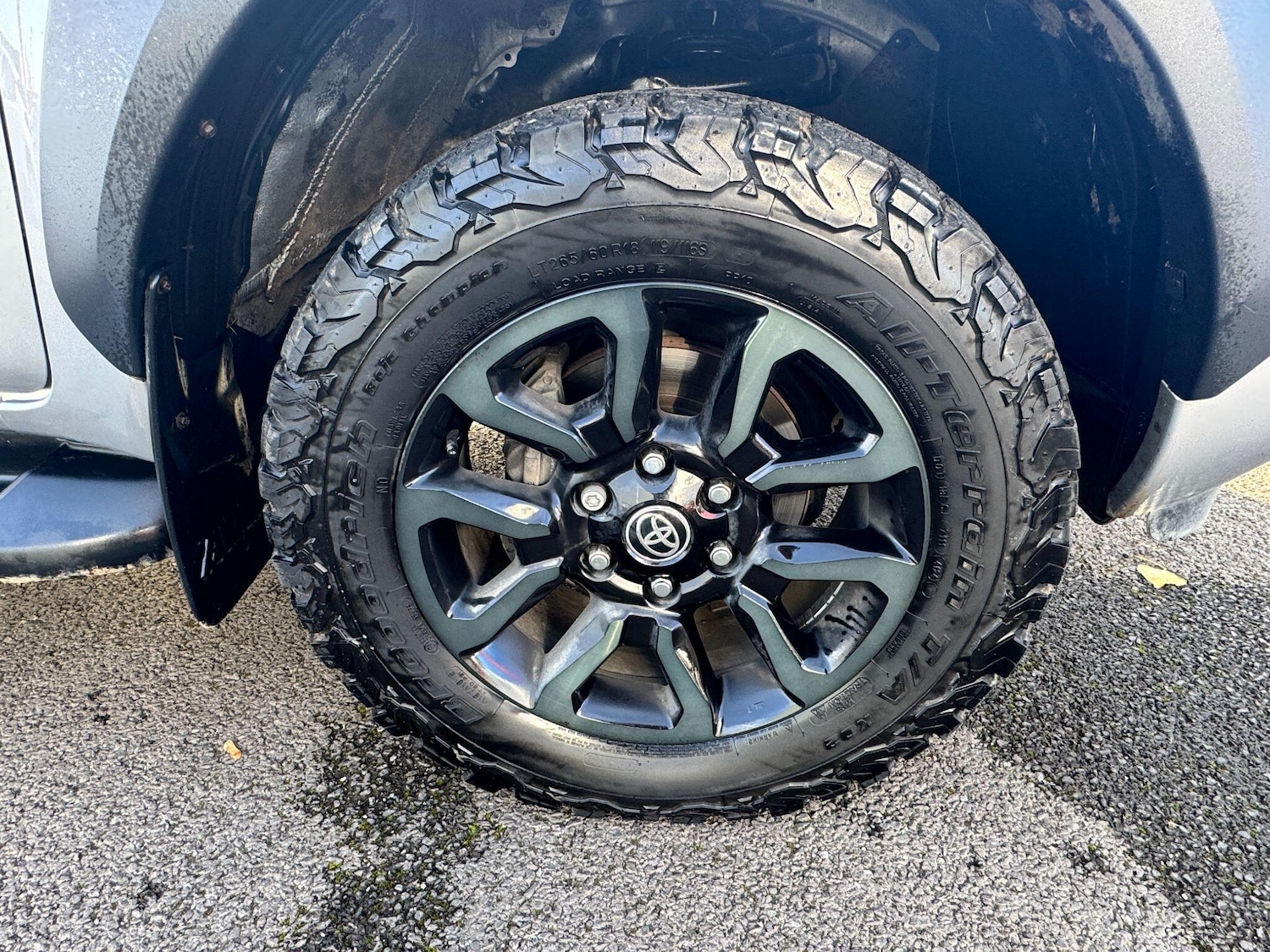 Used Toyota Hilux 2023 for sale - 76926529: Photo 9