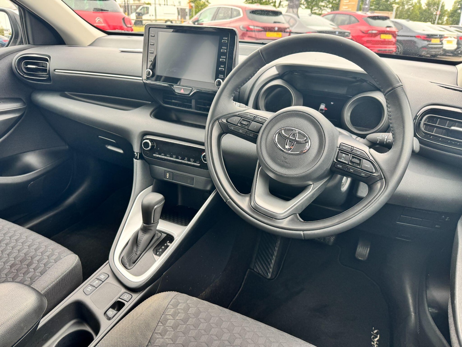 Used Toyota Yaris 2023 for sale - 76085265: Photo 18