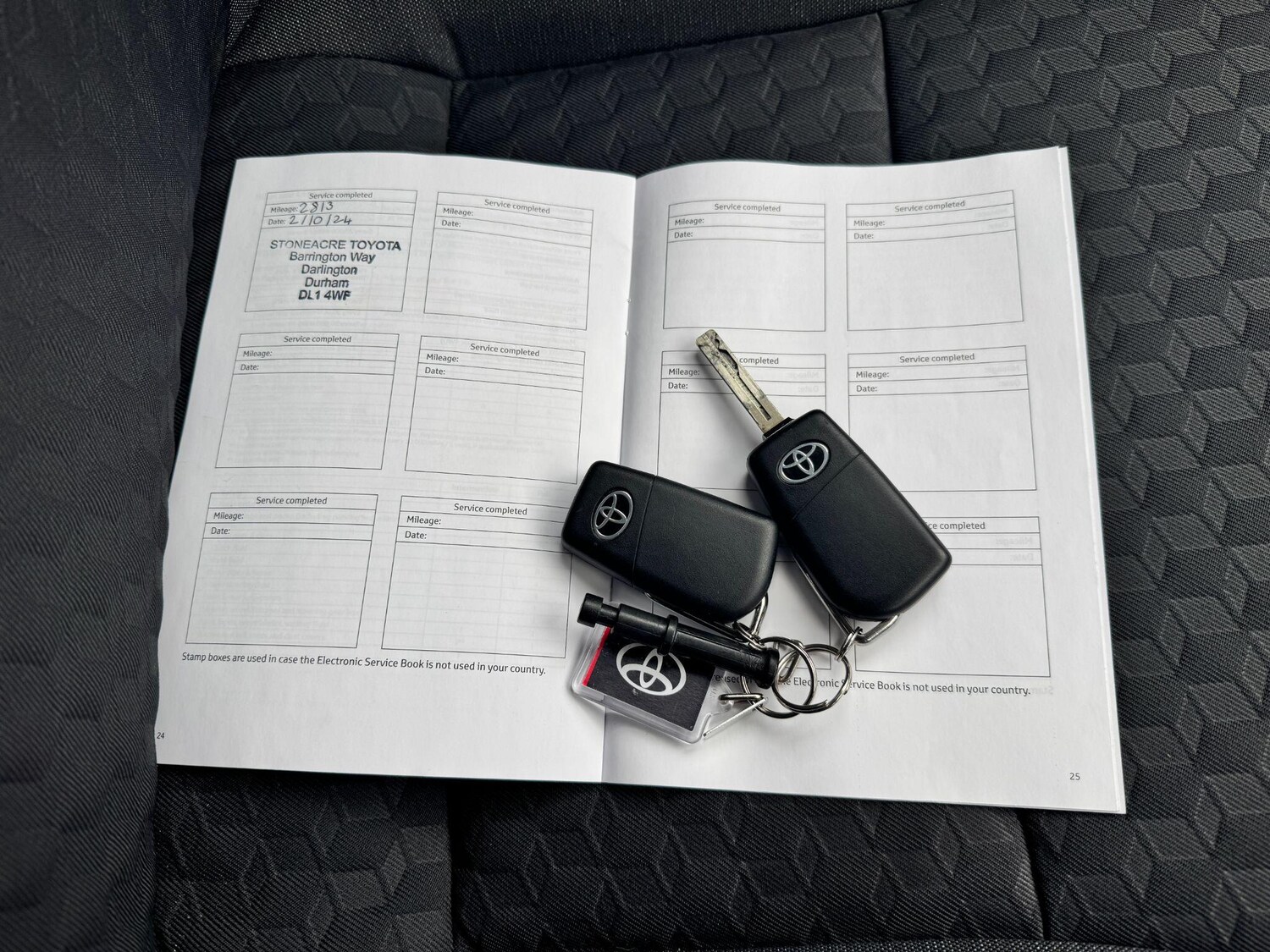 Used Toyota Yaris 2023 for sale - 76085265: Photo 22