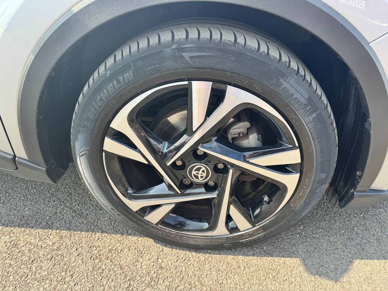 Used Toyota C-HR 2022 for sale - 77724254: Photo 9