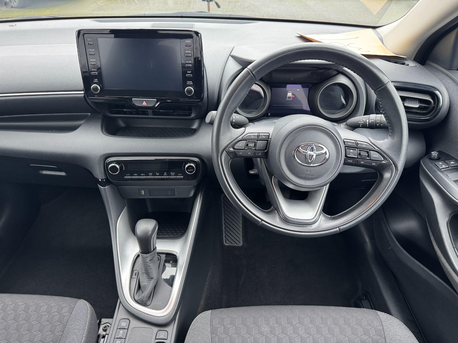 Used Toyota Yaris 2022 for sale - 77626251: Photo 15