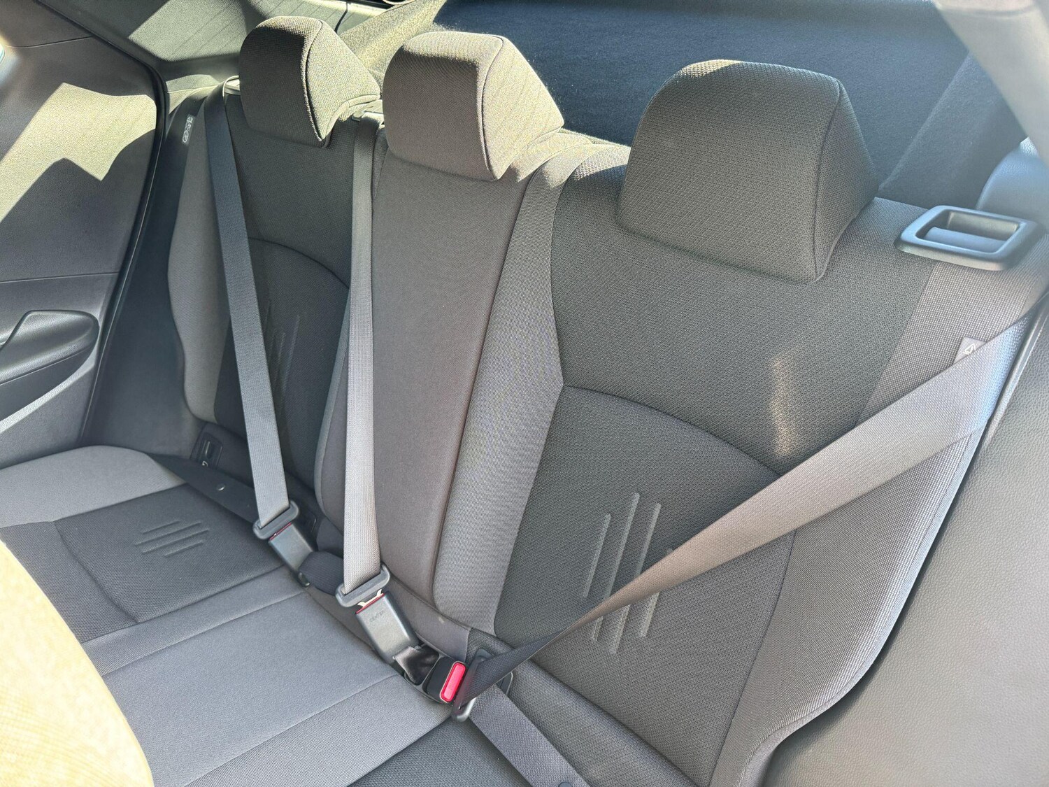 Used Toyota C-HR 2024 for sale - 76381030: Photo 15