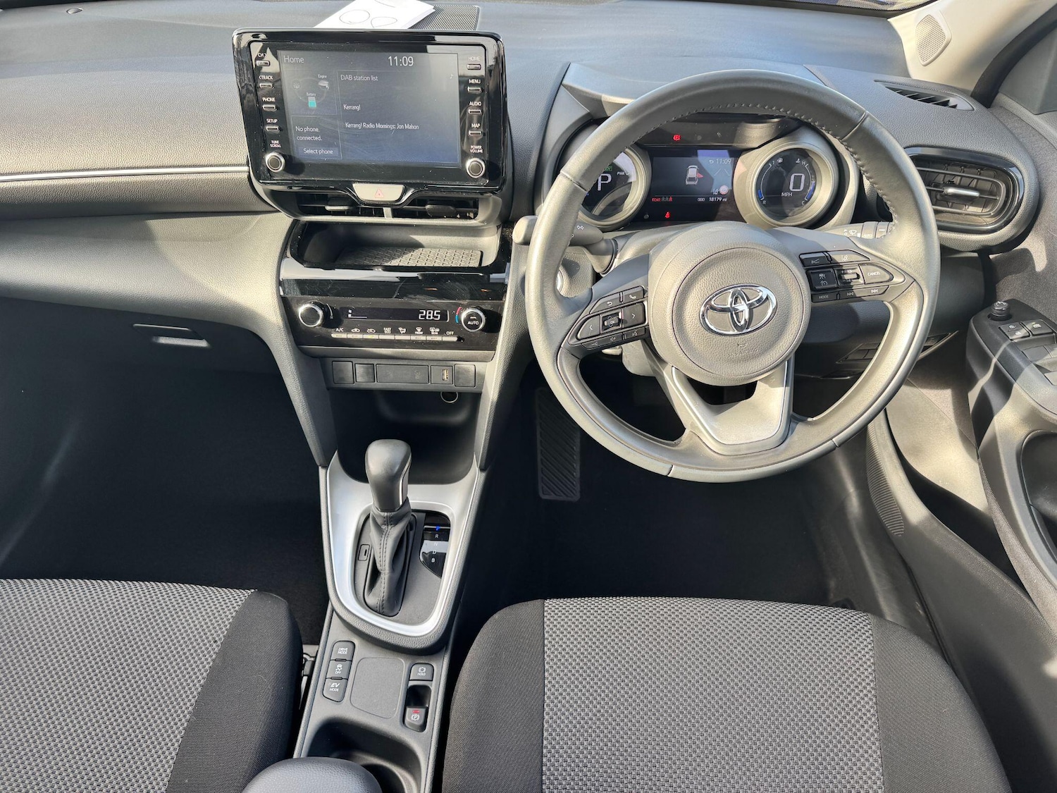 Used Toyota Yaris Cross 2023 for sale - 77109526: Photo 15