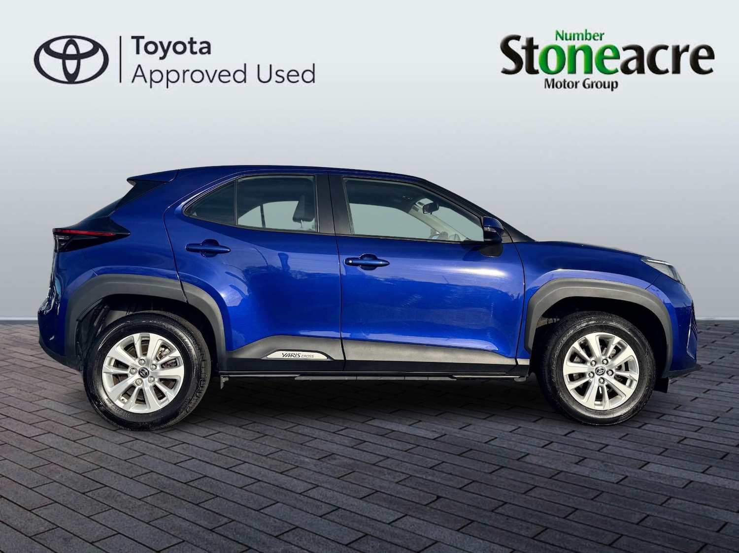 Used Toyota Yaris Cross 2023 for sale - 77109526: Photo 2