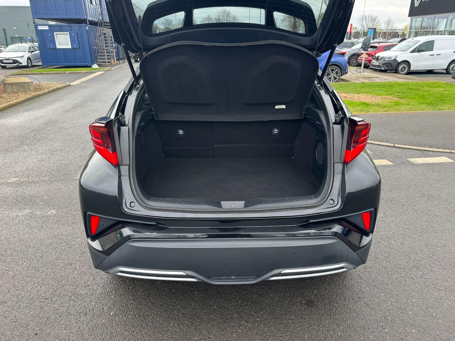 Used Toyota C-HR 2022 for sale - 77710394: Photo 10