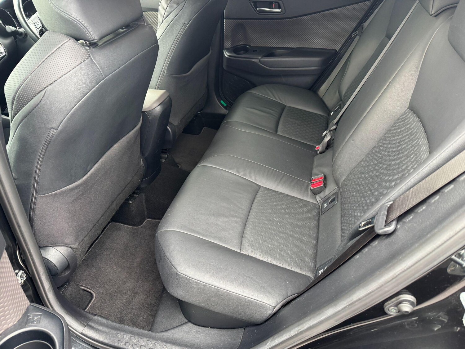 Used Toyota C-HR 2022 for sale - 77710394: Photo 13