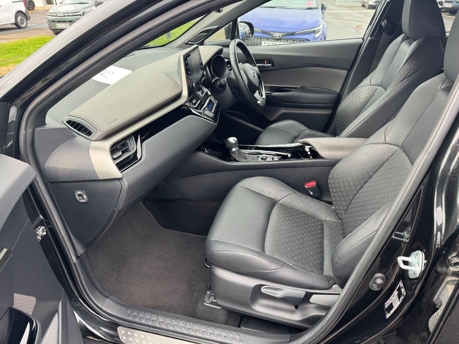 Used Toyota C-HR 2022 for sale - 77710394: Photo 14