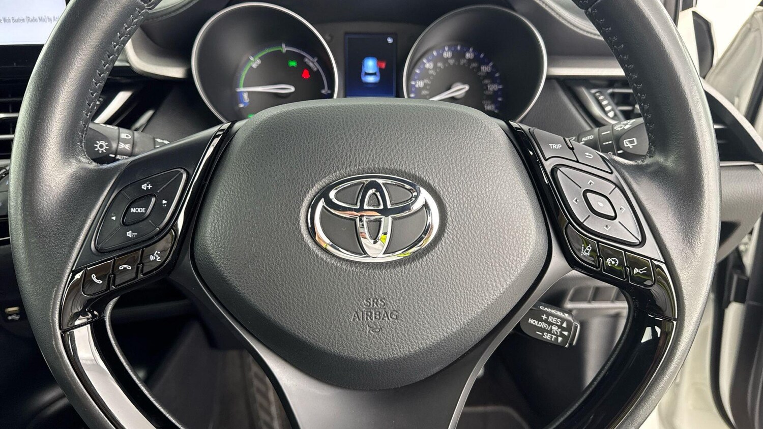 Used Toyota C-HR 2023 for sale - 78047418: Photo 14