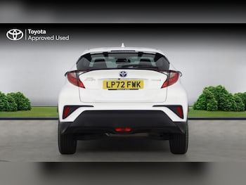 Used Toyota C-HR 2023 for sale - 78047418: Photo