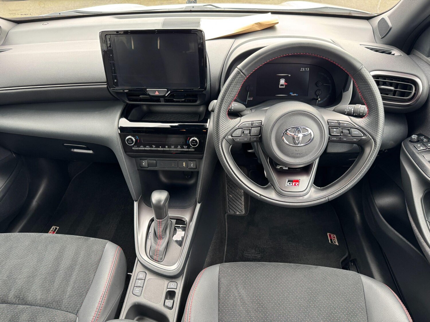 Used Toyota Yaris Cross 2023 for sale - 77709779: Photo 15