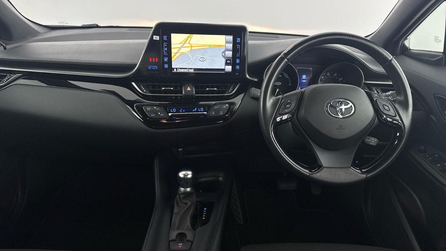 Used Toyota C-HR for sale - 77753625: Photo 11