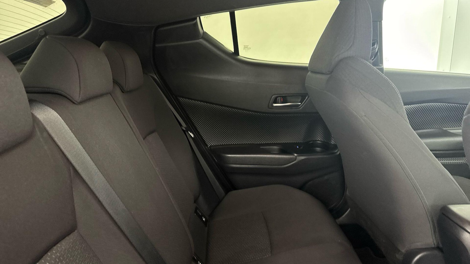 Used Toyota C-HR for sale - 77753625: Photo 18