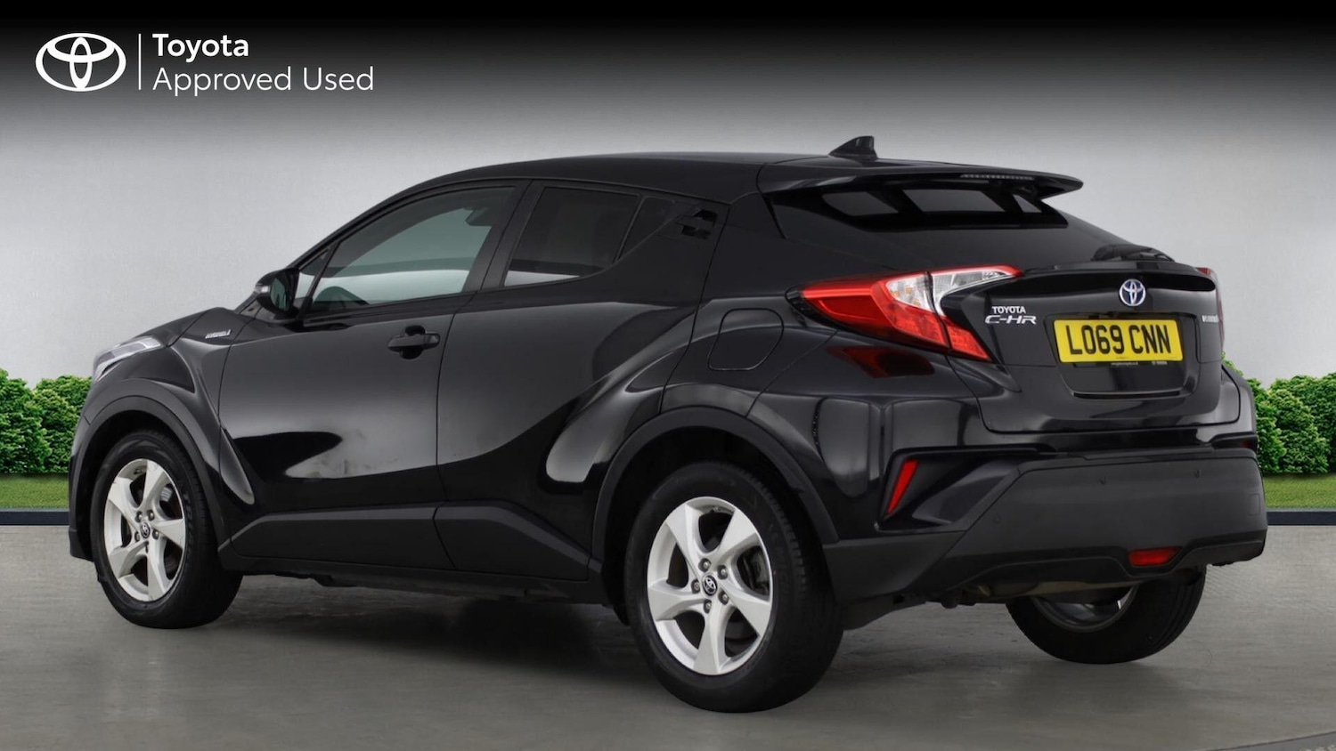 Used Toyota C-HR for sale - 77753625: Photo 5