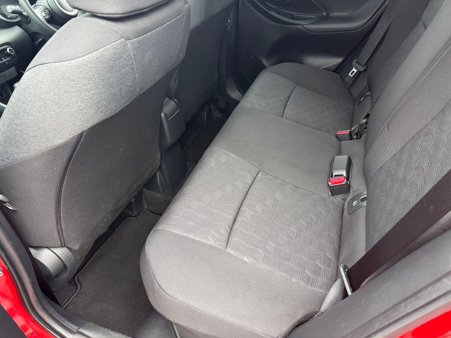 Used Toyota Yaris 2024 for sale - 77709940: Photo 13