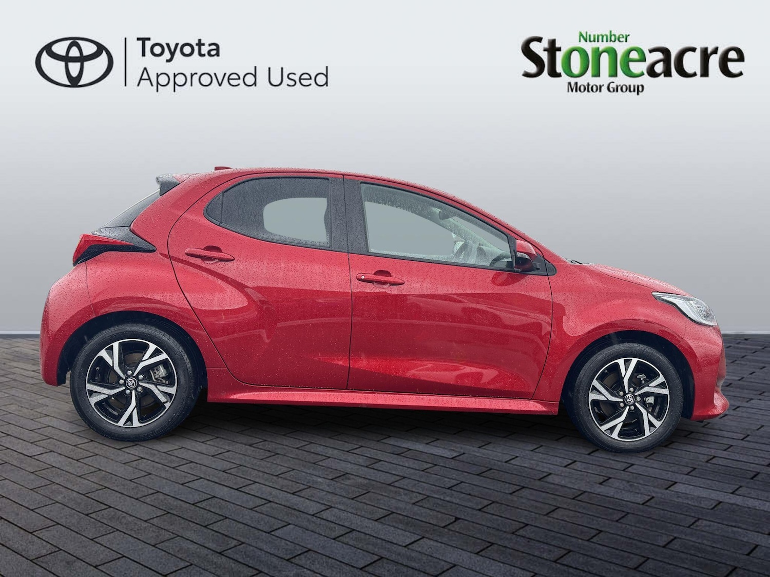 Used Toyota Yaris 2024 for sale - 77709940: Photo 2