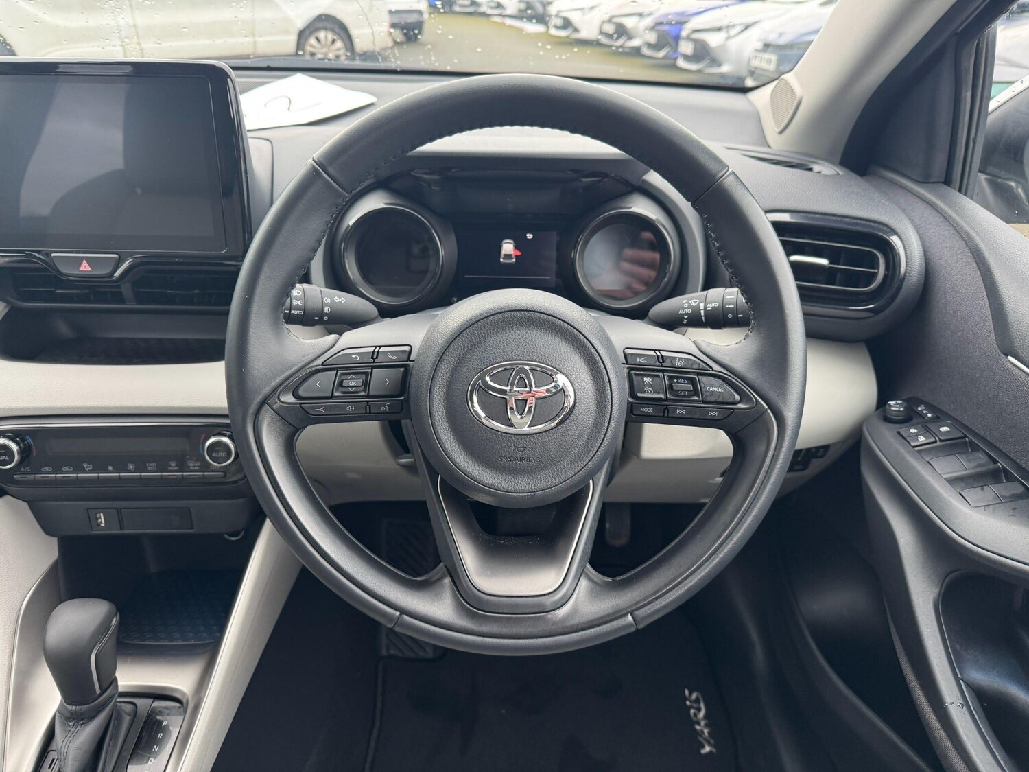 Used Toyota Yaris 2023 for sale - 77709802: Photo 17